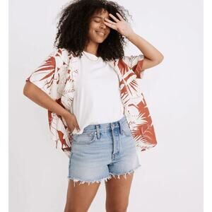 Madewell Relaxed Denim Shorts in Rosemount Wash: Destroyed Hem Edition‎ Size 30